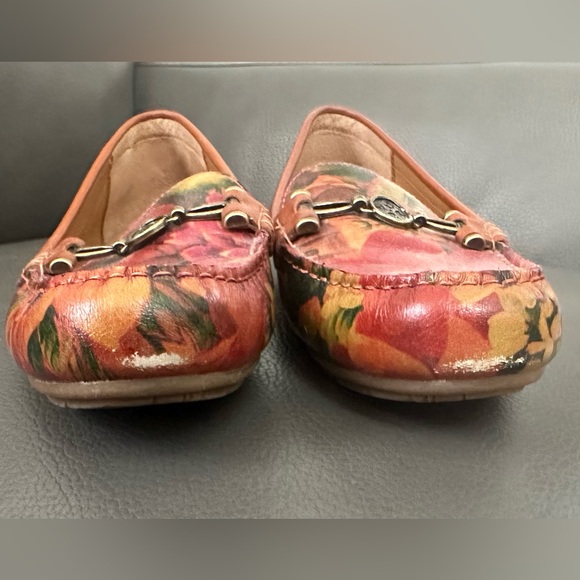 Patricia Nash Floral Leather Loafers - Multicolor - Picture 5 of 9